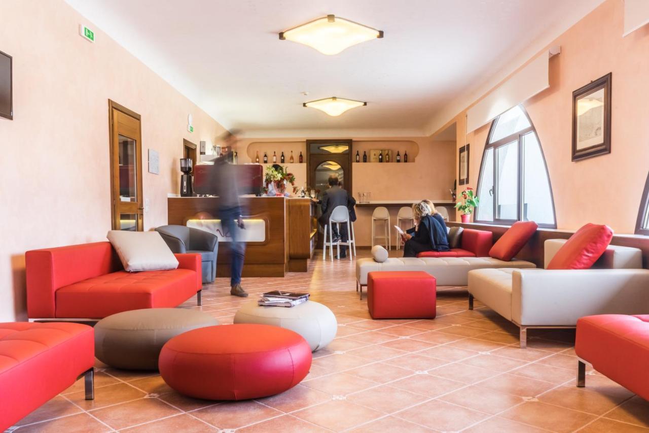 Leone De Castris Wine Hotel Salice Salentino Esterno foto